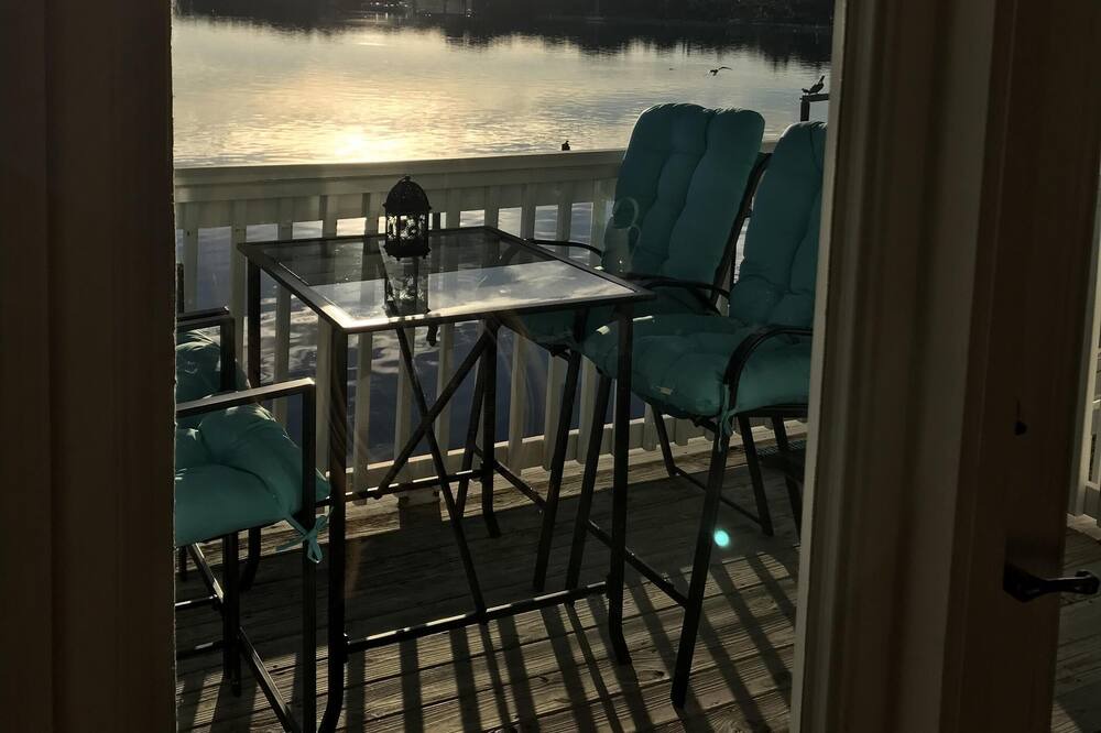 Photo of Patio Balcony in Coquina Key