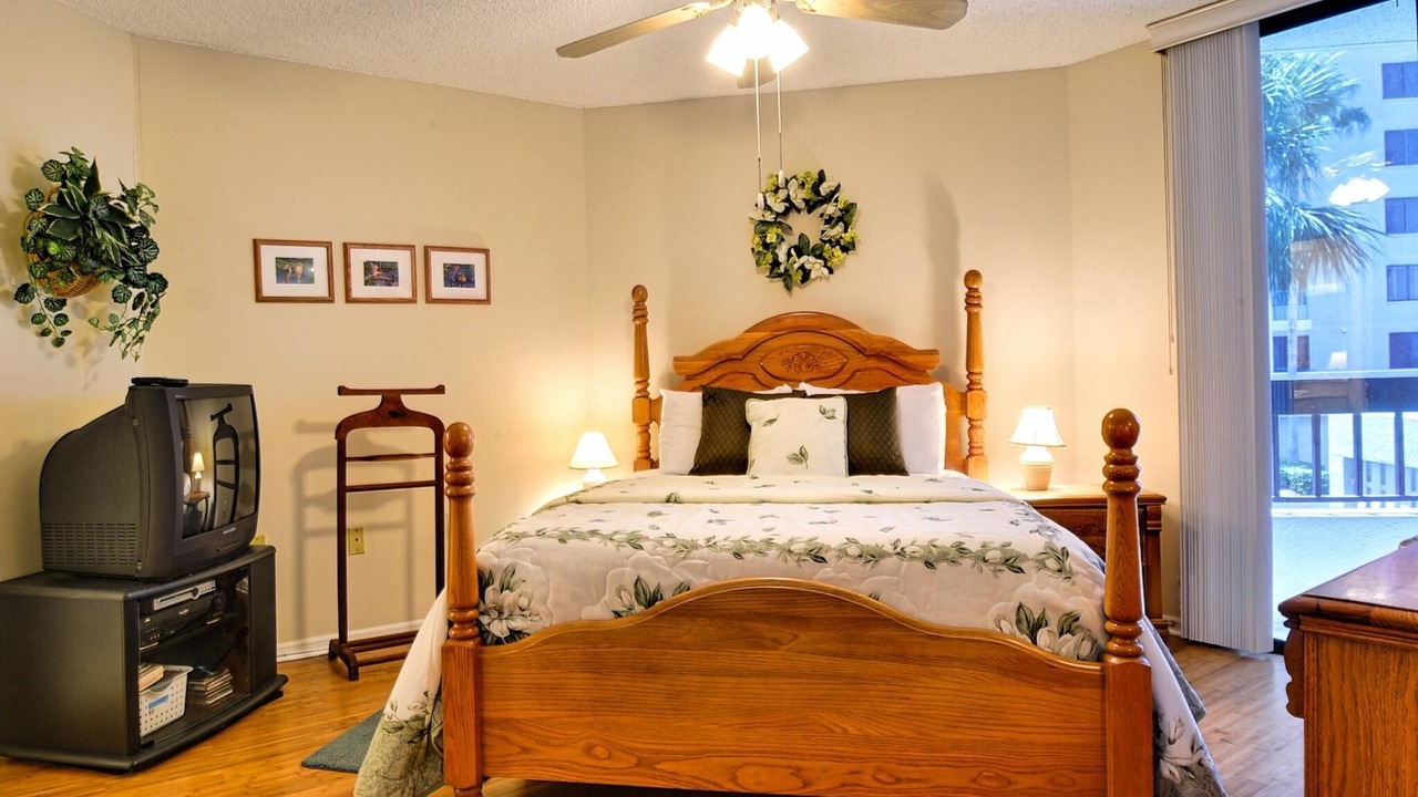 Photo of Bedroom in Island Estate