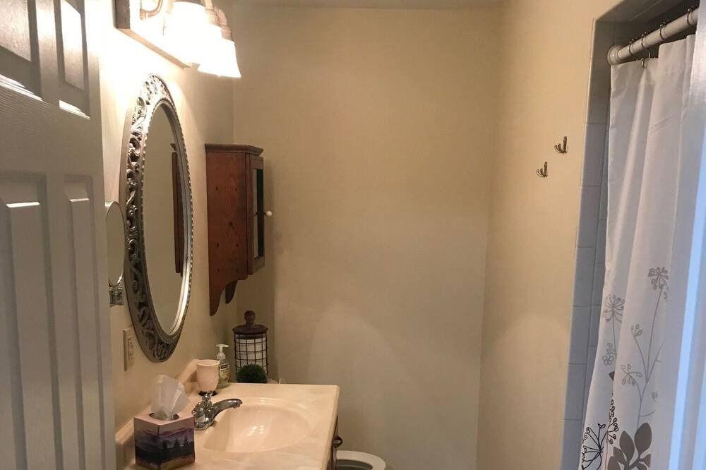 Photo of Bathroom in Mount Dora