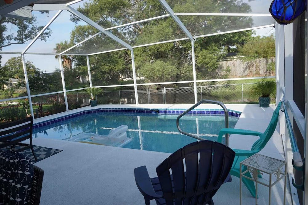 Photo of Outdoor in Jasmine Lakes