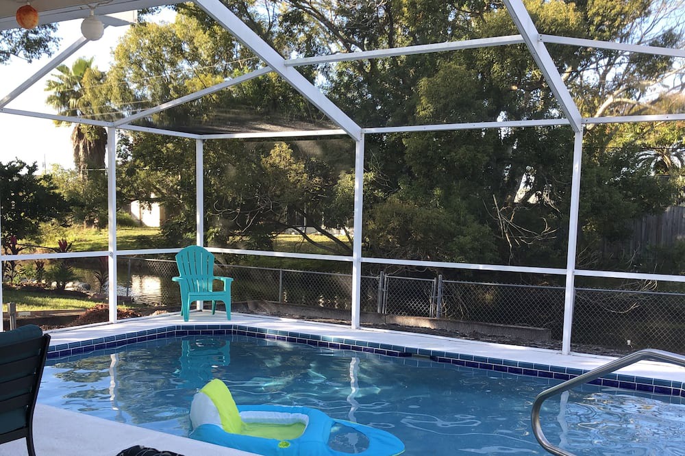 Photo of Outdoor in Jasmine Lakes