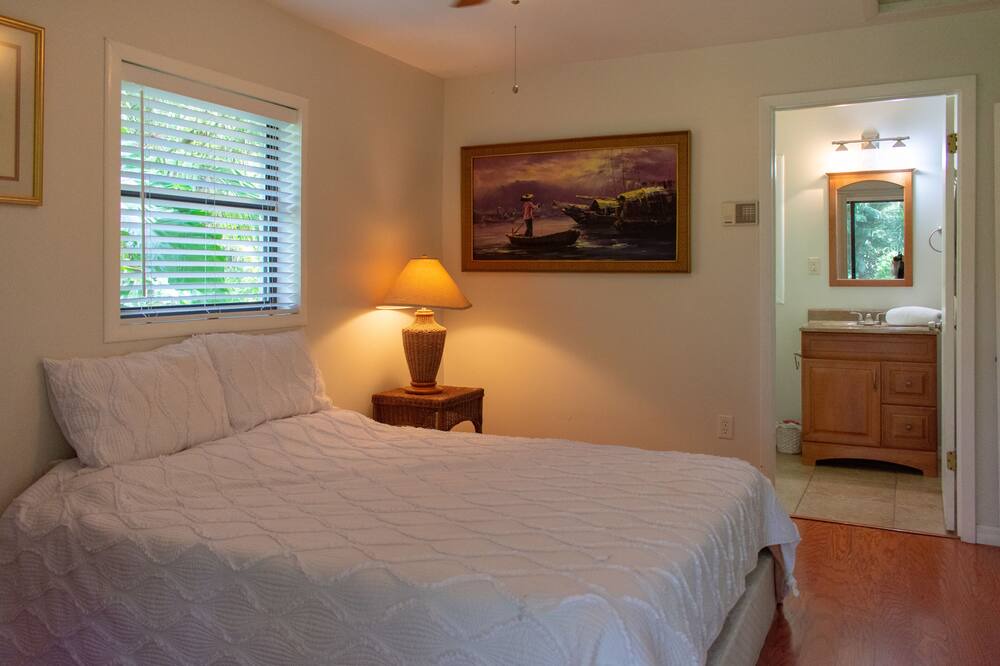 Photo of Bathroom in Palm River-Clair Mel