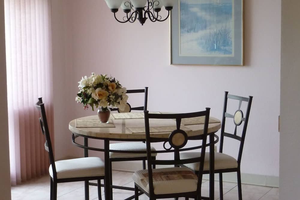 Photo of Kitchen in Tierra Verde