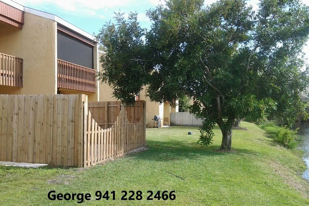 Photo of Outdoor in Gulf Gate Estates