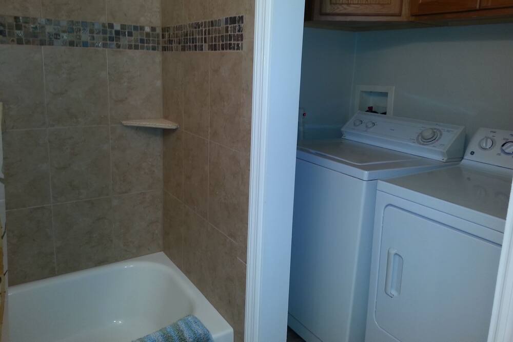 Photo of Bathroom in Gulf Gate Estates
