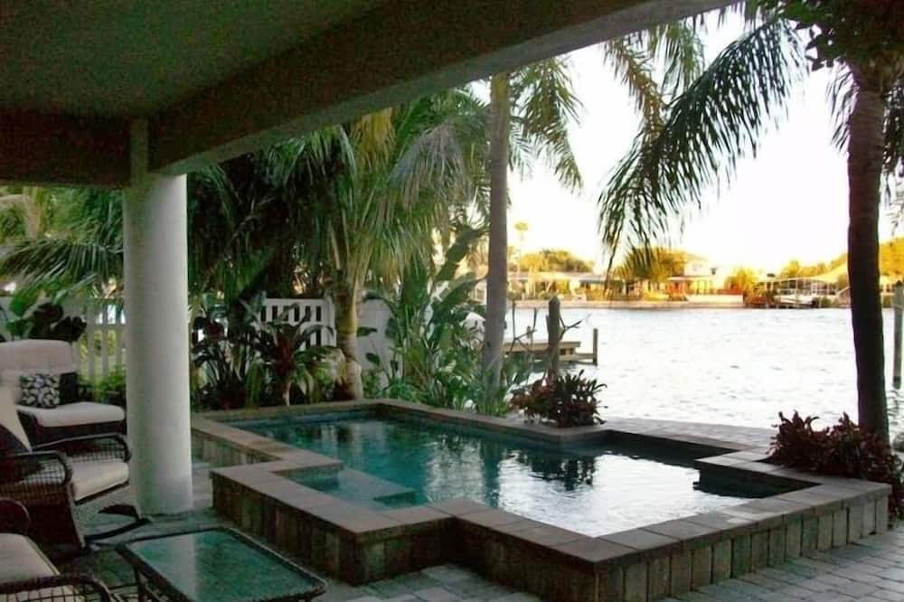 Photo of Outdoor in Pass-a-Grille