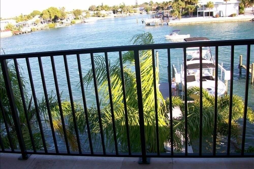 Photo of Patio Balcony in Pass-a-Grille