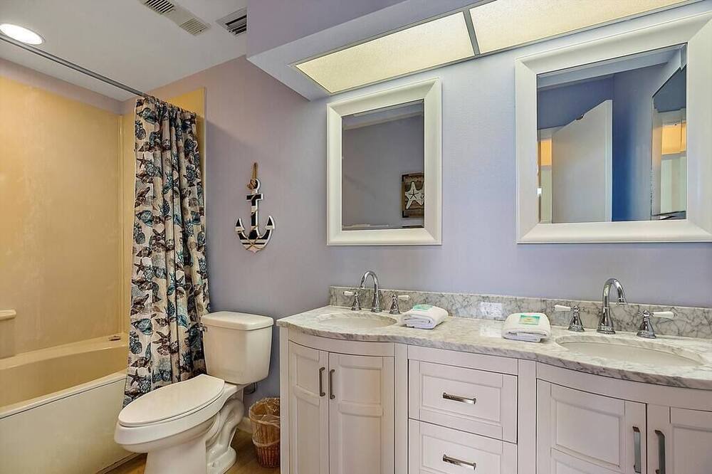 Photo of Bathroom in Isla del Sol