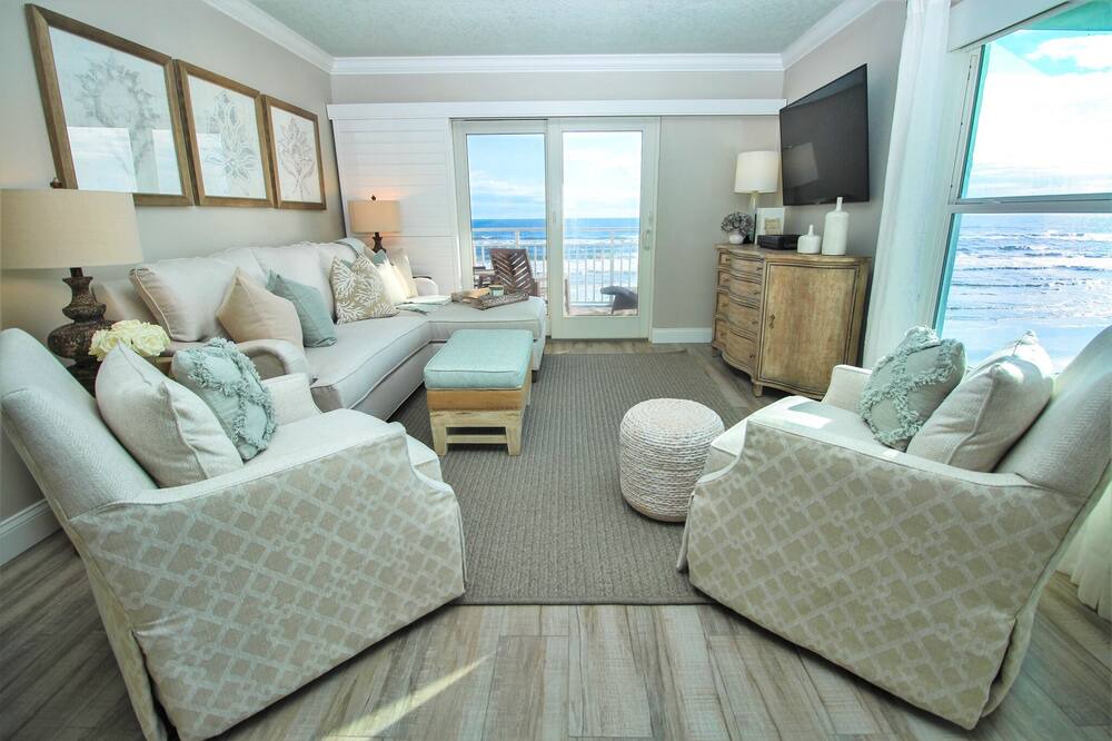 Photo of Bedroom in New Smyrna Beach