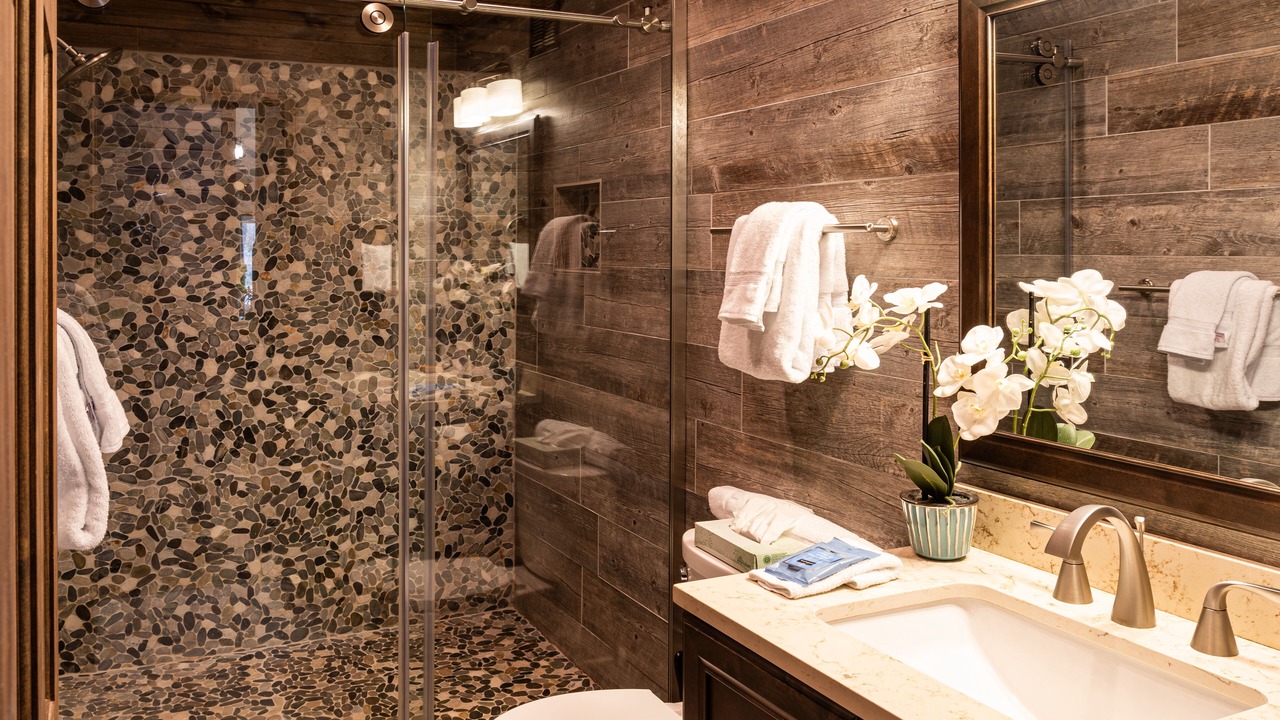 Photo of Bathroom in Topton