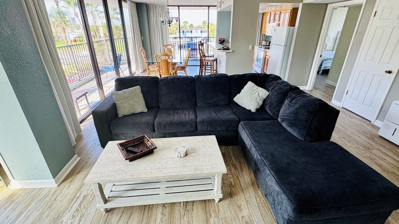Photo of Patio Balcony in Marine Terrace