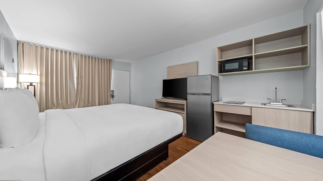 Photo of Bedroom in Daytona Beach