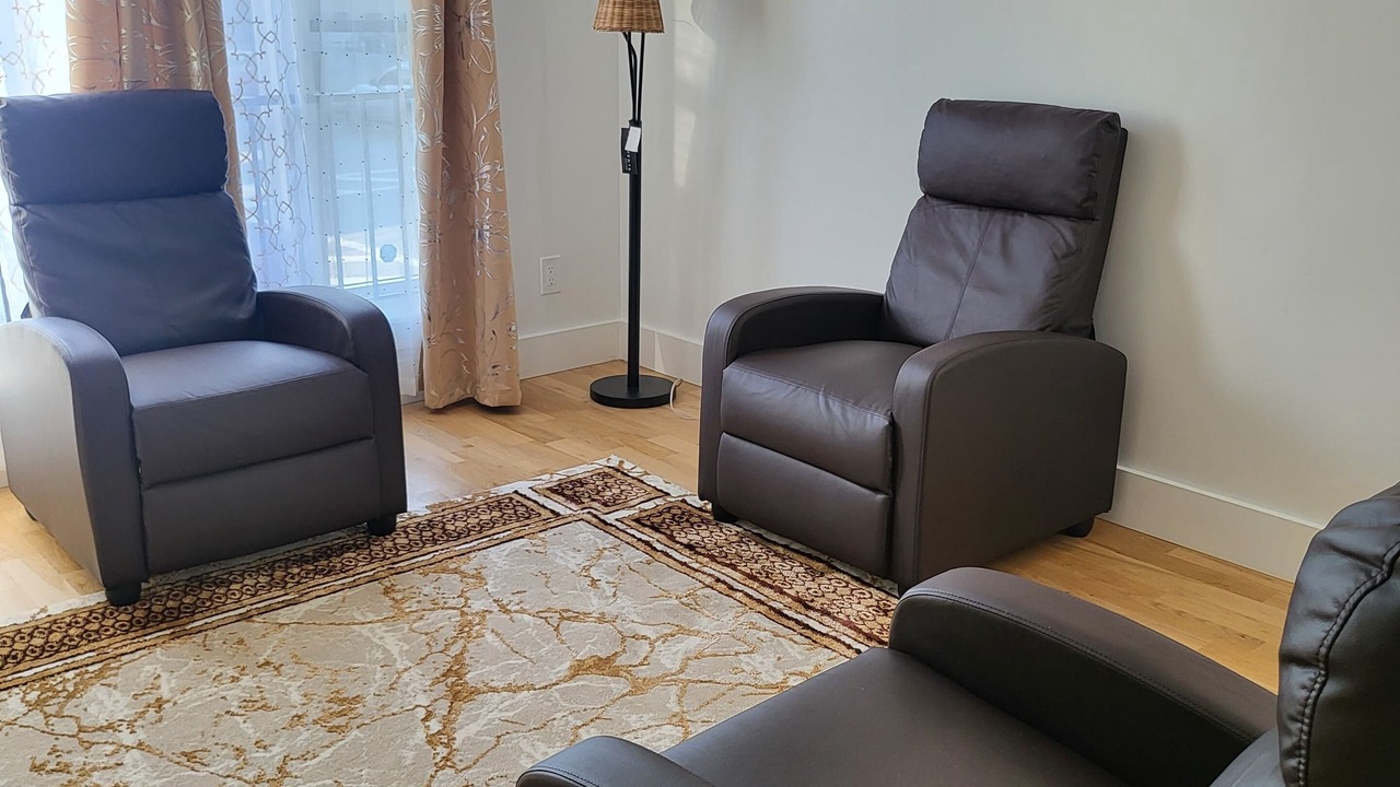 Photo of Bedroom in Newark