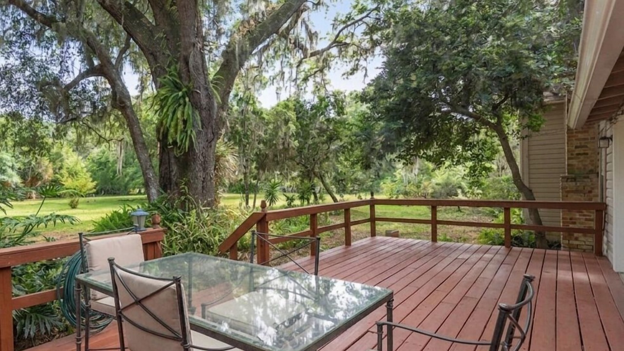 Photo of Outdoor in Gainesville