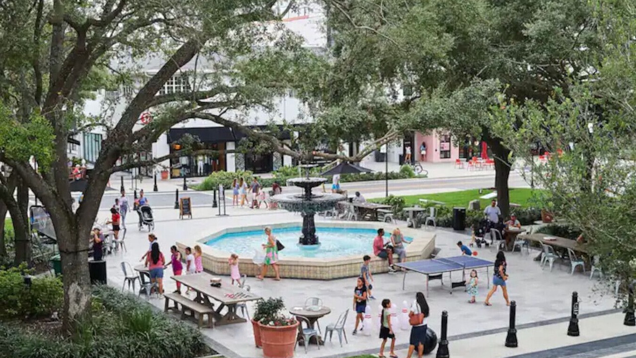 Photo of Outdoor in North Hyde Park