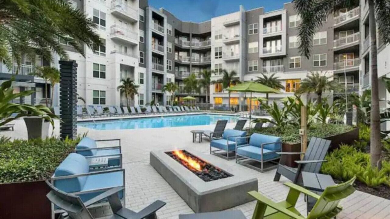 Photo of Patio Balcony in North Hyde Park