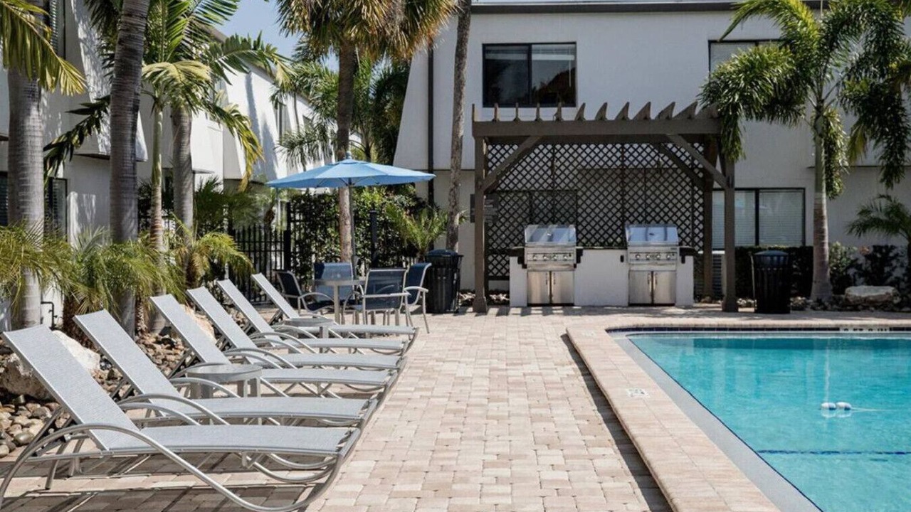 Photo of Outdoor in Bayshore Gardens