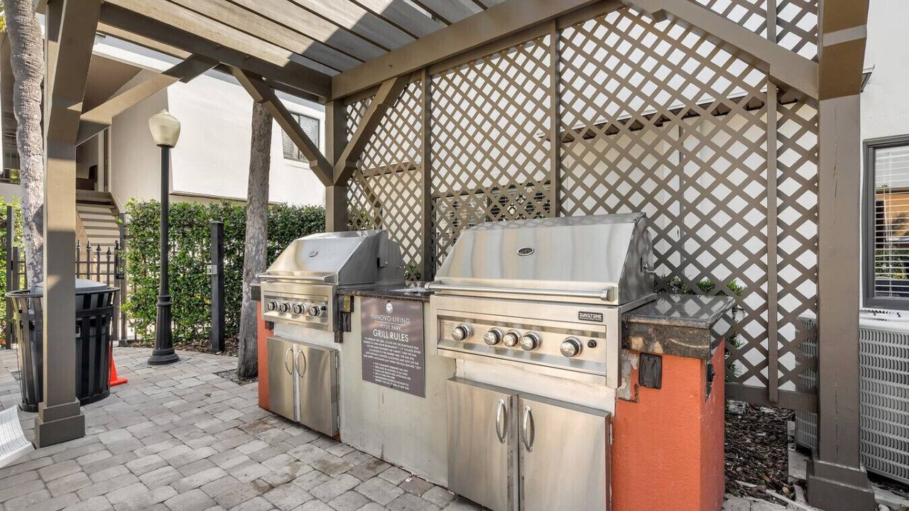 Photo of Patio Balcony in Bayshore Gardens