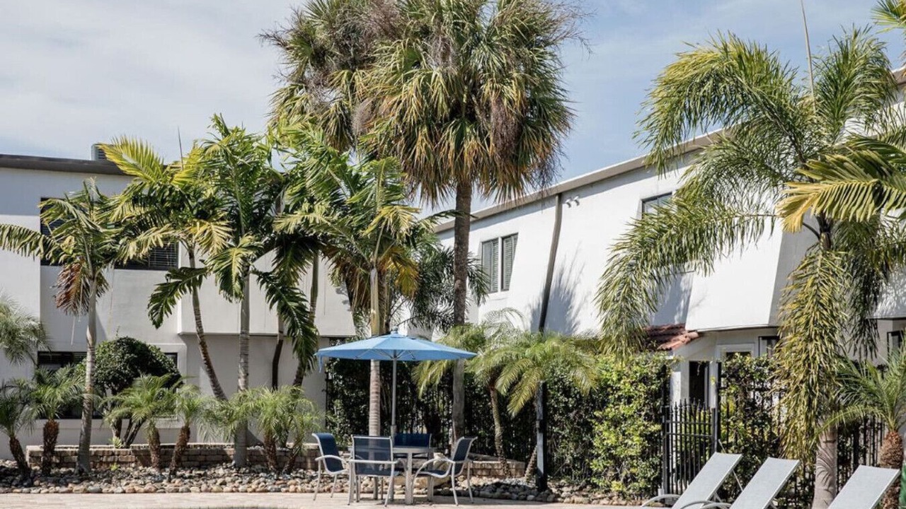 Photo of Outdoor in Bayshore Gardens