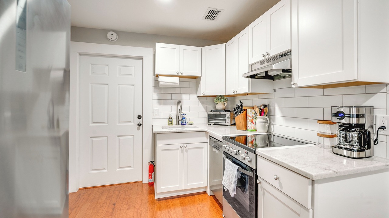 Photo of Kitchen in Historic District