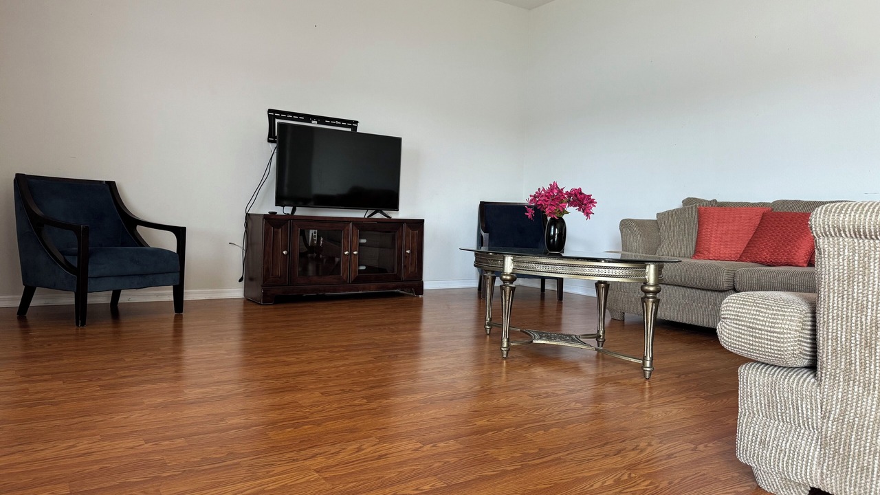 Photo of Livingroom in Riverview