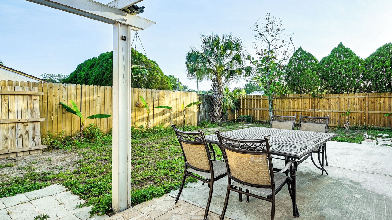 Photo of Outdoor in Seven Springs Homes