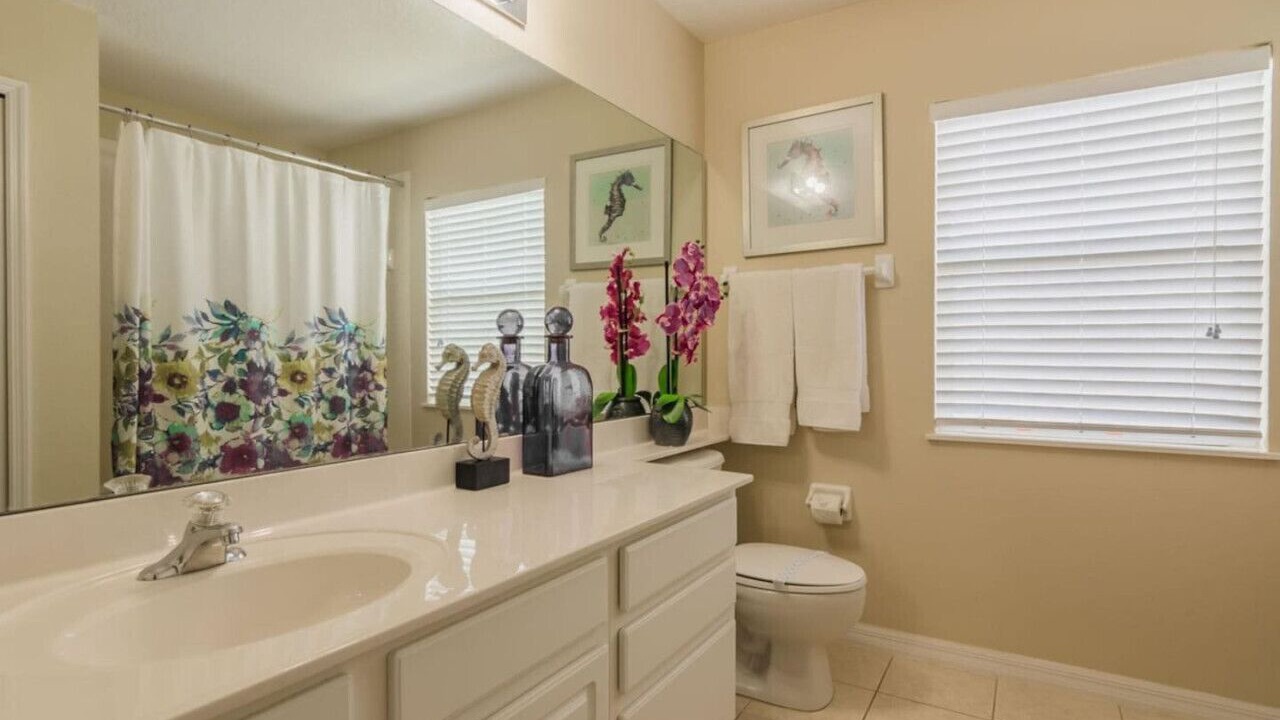 Photo of Bathroom in Highlands Reserve