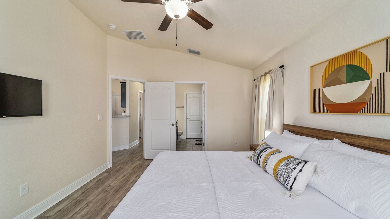 Photo of Bedroom in Fellowship