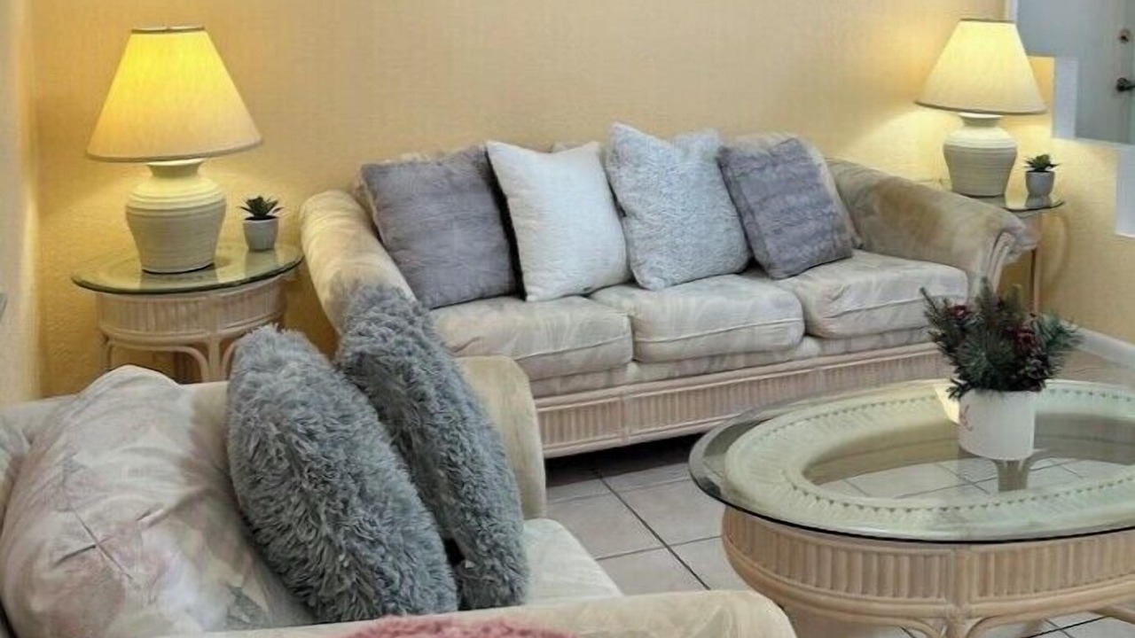 Photo of Livingroom in Holiday Lake Estates