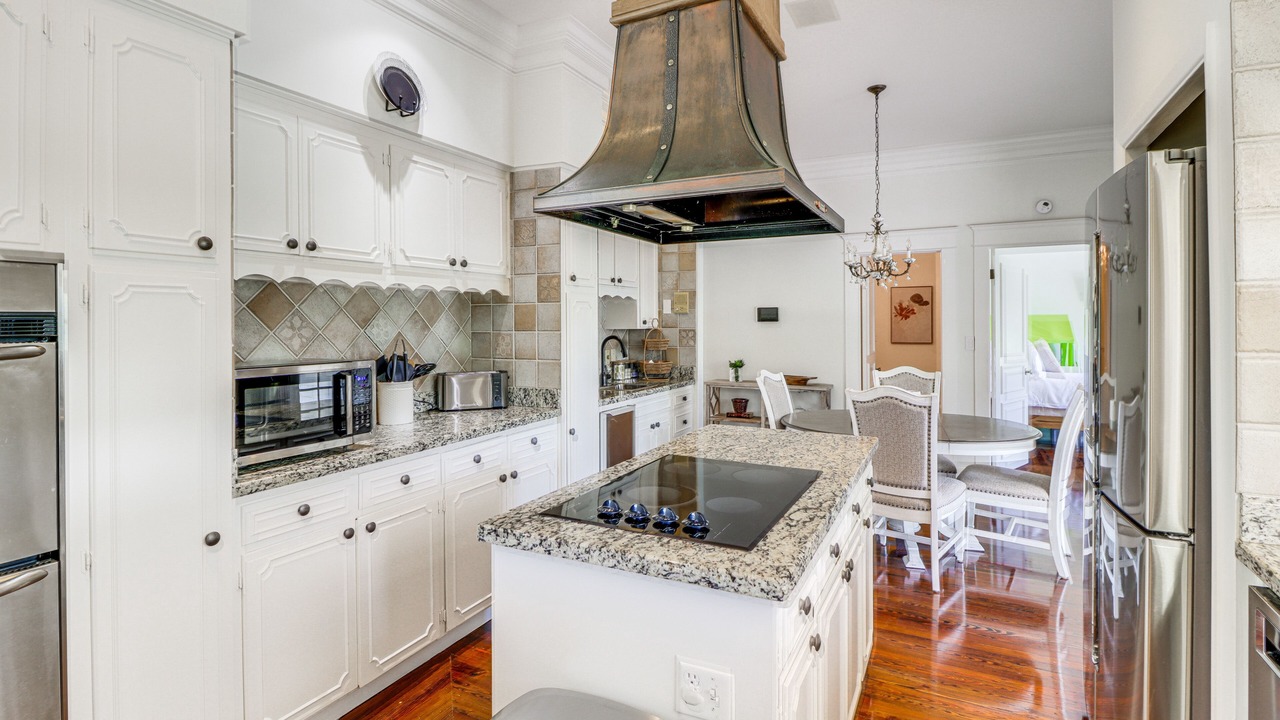 Photo of Kitchen in Historic District