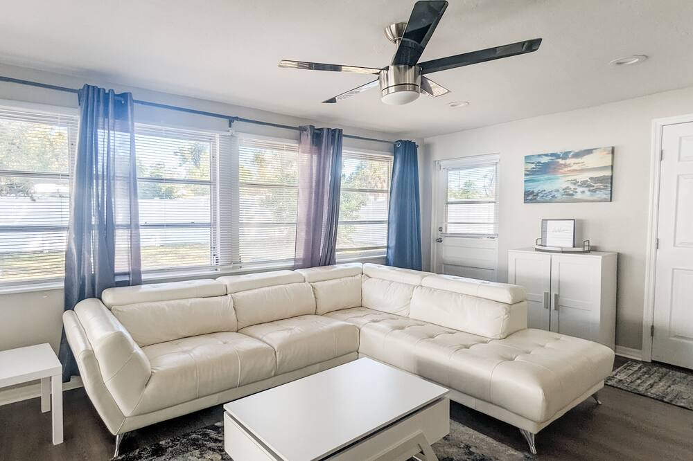 Photo of Bedroom in Alta Vista
