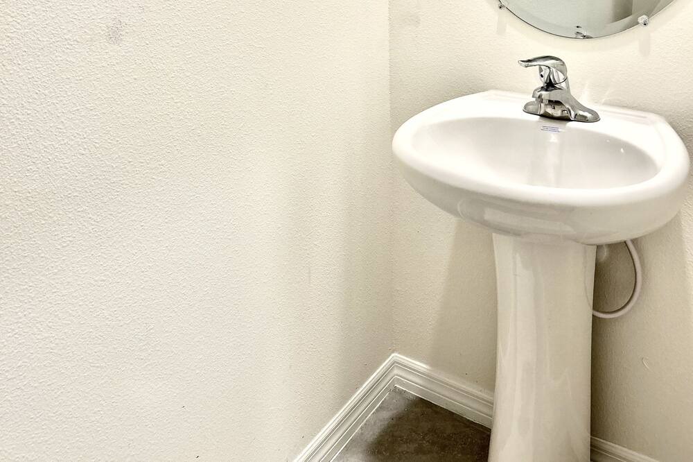 Photo of Bathroom in Zephyrhills