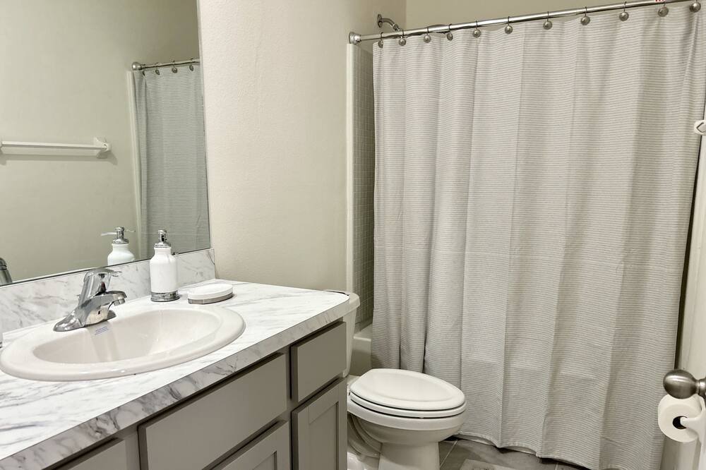 Photo of Bathroom in Zephyrhills