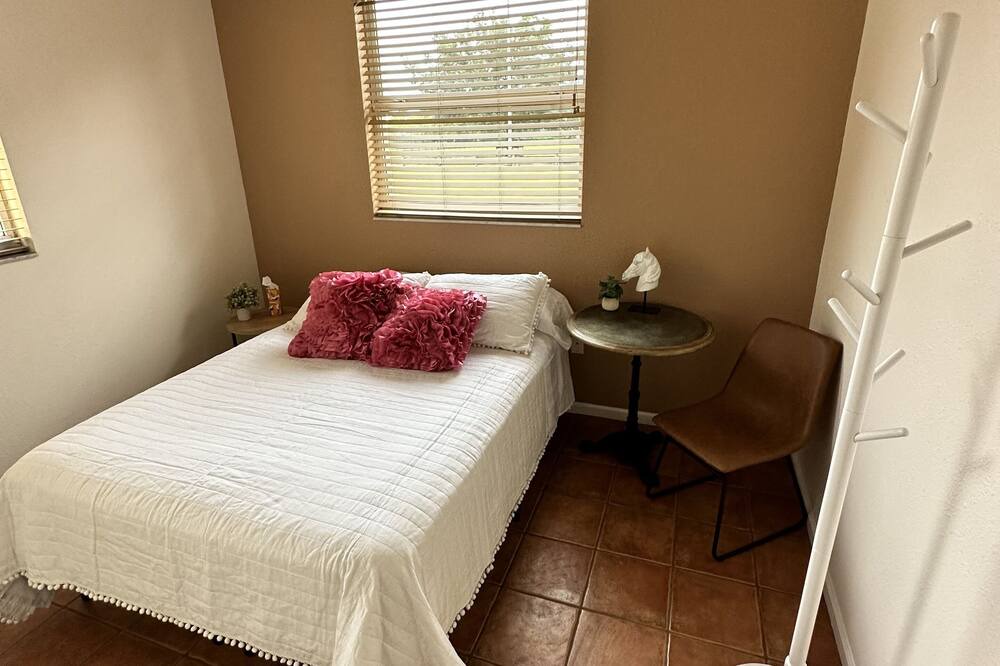 Photo of Bedroom in Anthony