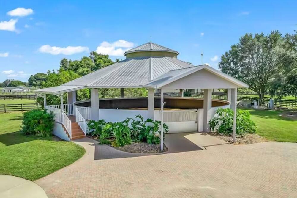 Photo of Outdoor in Anthony