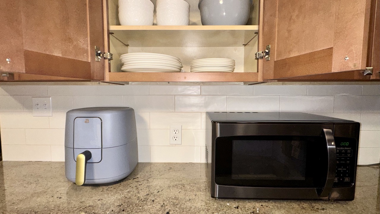 Photo of Kitchen in Weeki Wachee Gardens