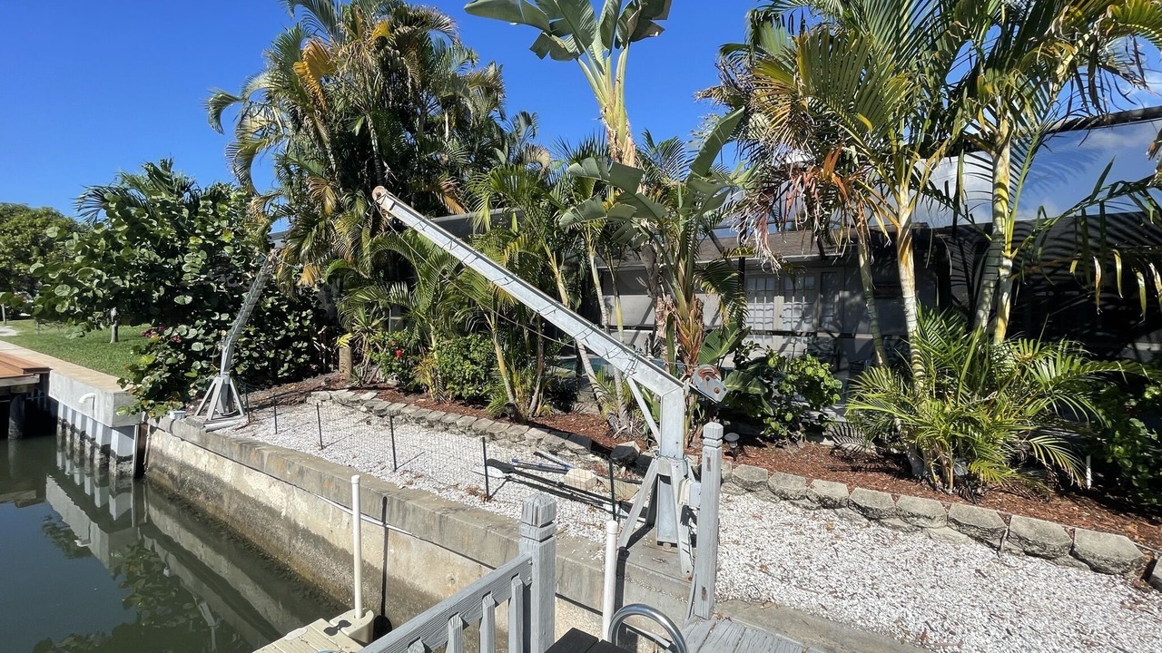Photo of Outdoor in Bay Crest Park