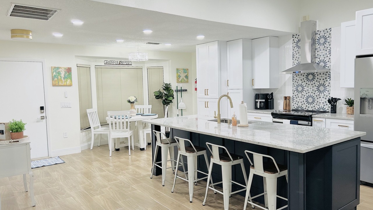 Photo of Kitchen in Embassy Hills