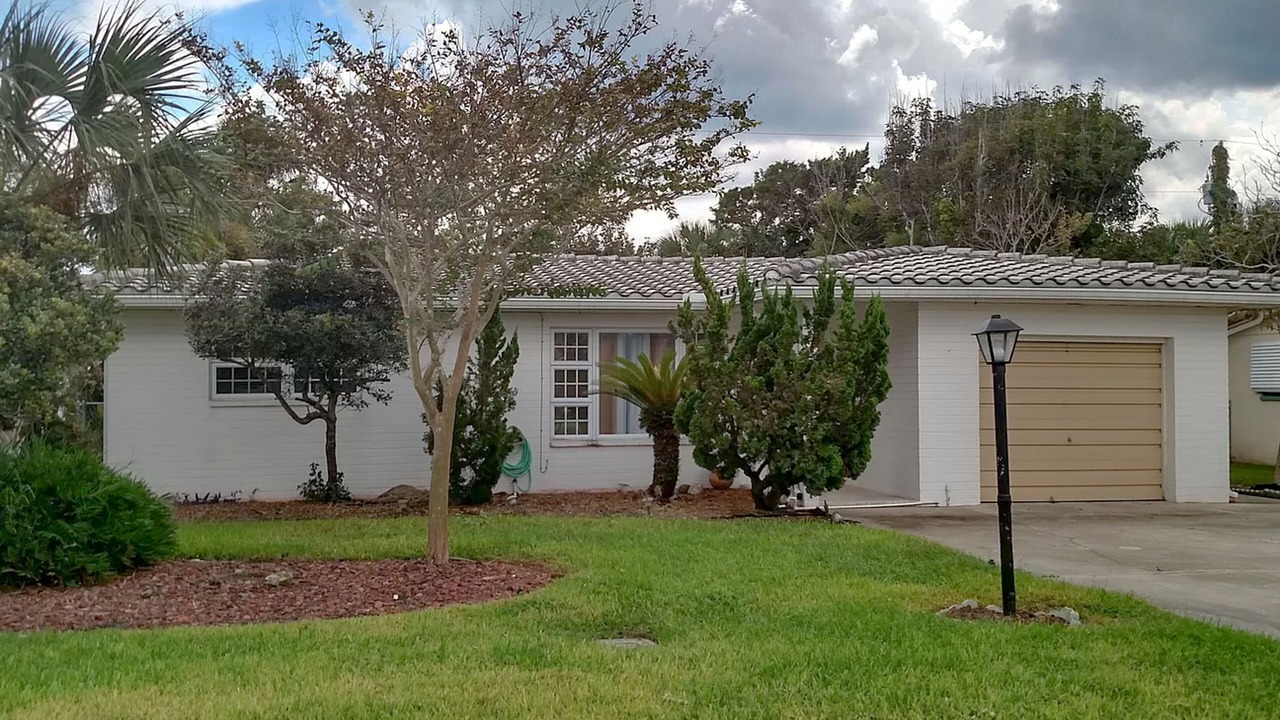 Photo of Outdoor in Ormond Beach Plaza