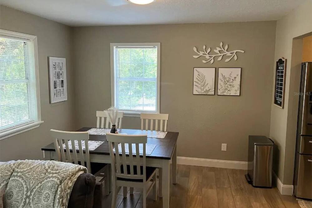 Photo of Others in Ridge Manor