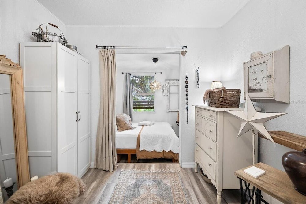 Photo of Bedroom in Largo
