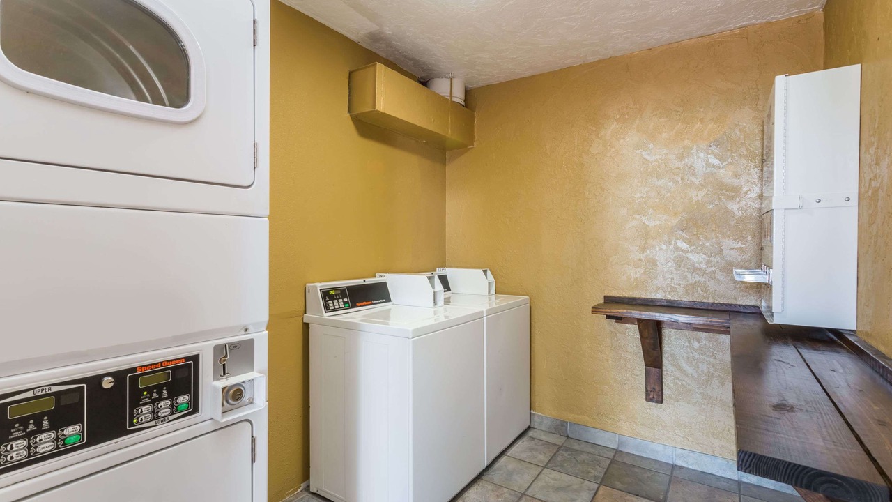 Photo of Bedroom in Arlington Park