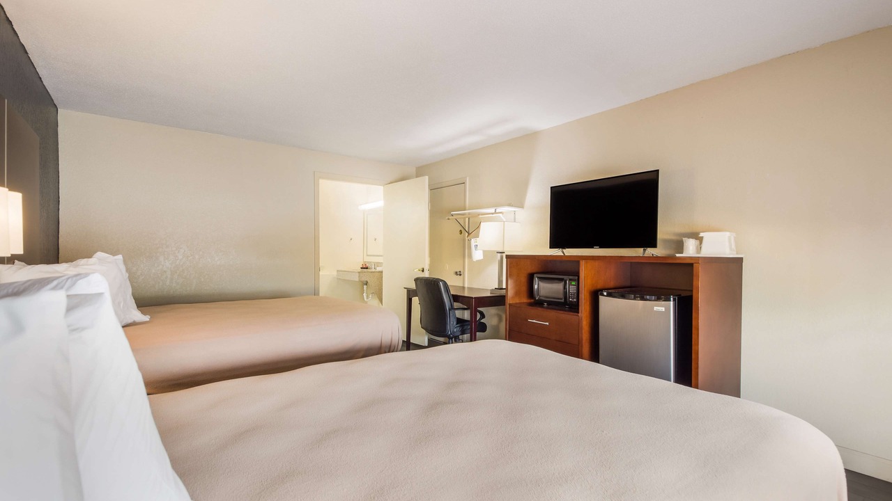 Photo of Bedroom in Indian Beach Sapphire Shores