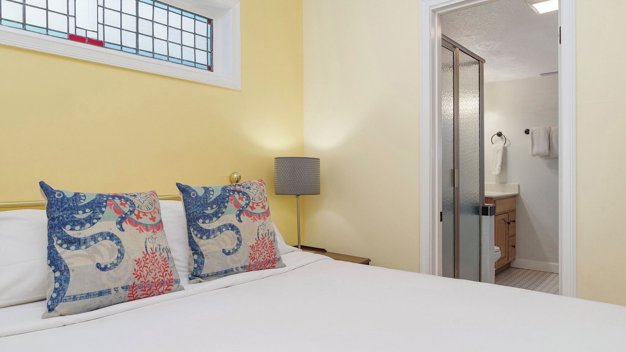Photo of Bedroom in Pass-a-Grille