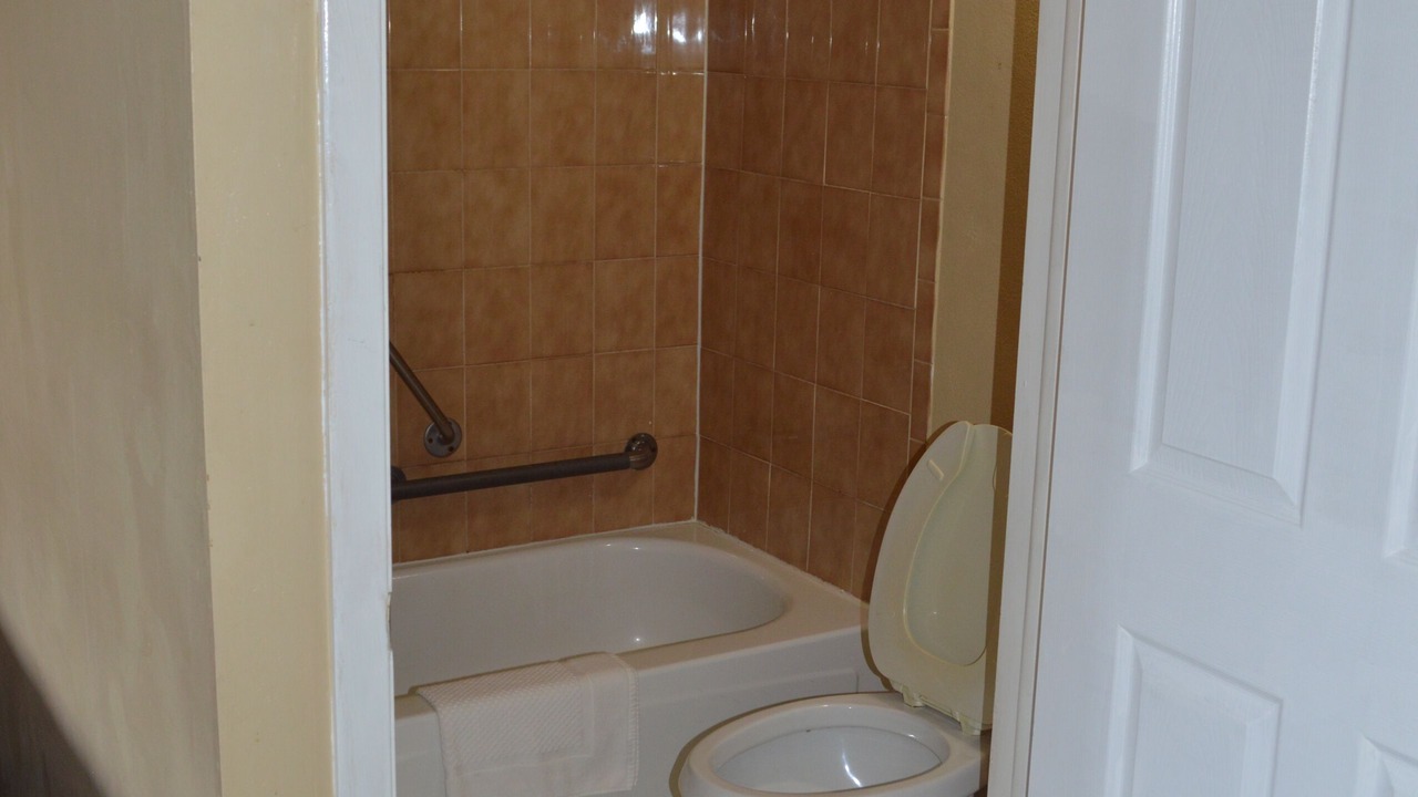 Photo of Bedroom in Tarpon Springs