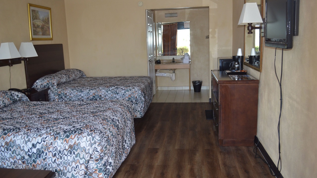 Photo of Bedroom in Tarpon Springs