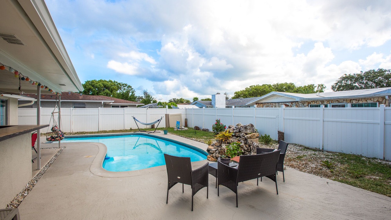Photo of Outdoor in Embassy Hills