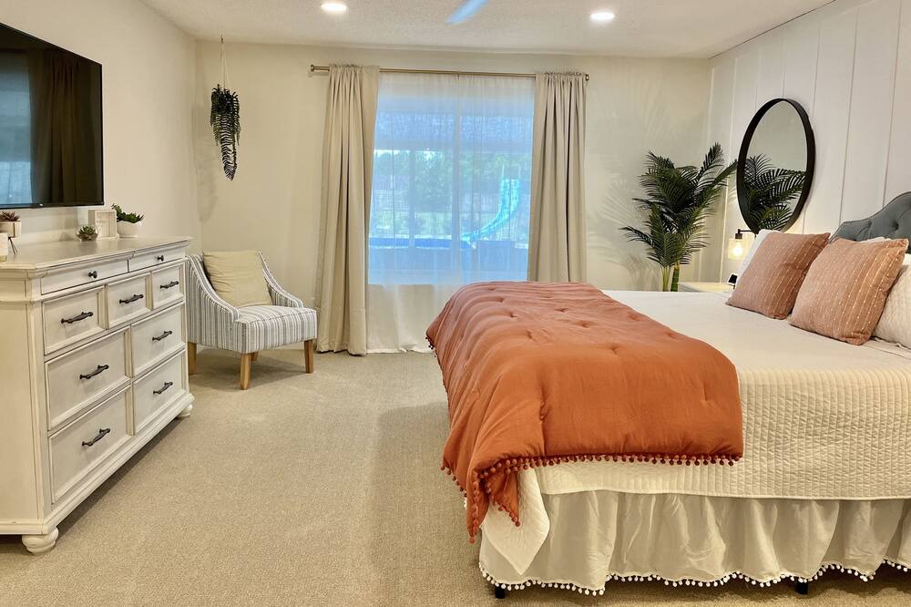 Photo of Bedroom in Milton