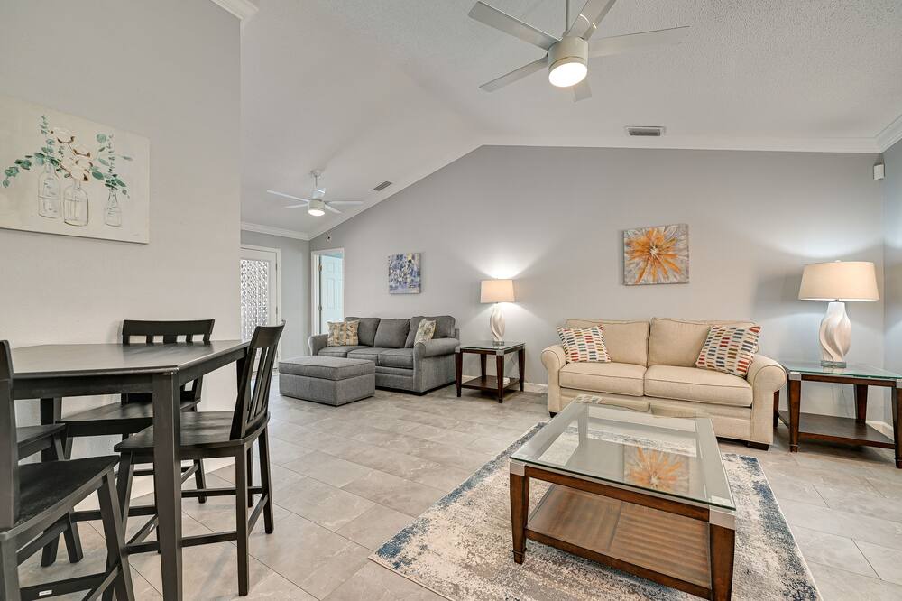 Photo of Bedroom in Orchid Lake Village