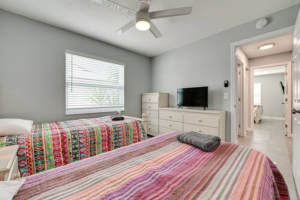 Photo of Bedroom in Orchid Lake Village